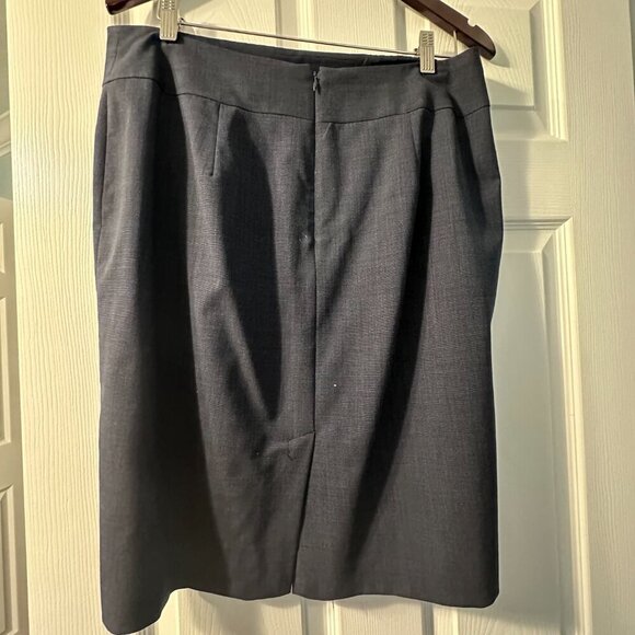 Banana Republic Navy Blue Suit Skirt Size 12 - Picture 2 of 6